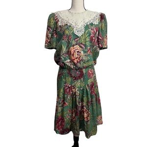 VTG Lisa II Floral Prairie Dress Size 14 Cottage Romantic Core Lace Collared